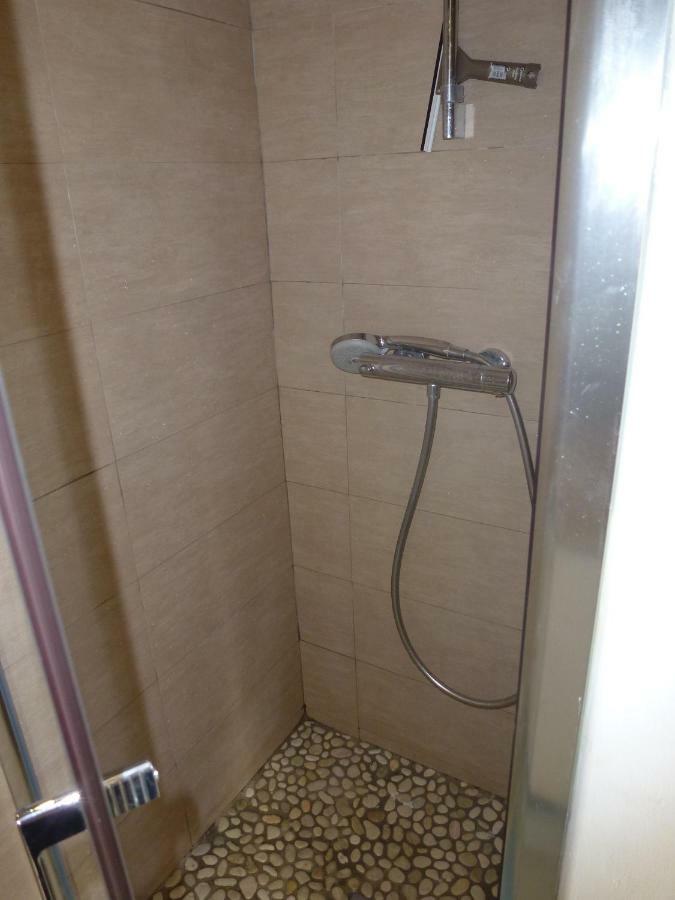 Appartement Les pieds dans l’eau à La Croix-Valmer Extérieur photo